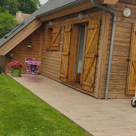 Semesterbostad Chalet Cosy A La Campagne